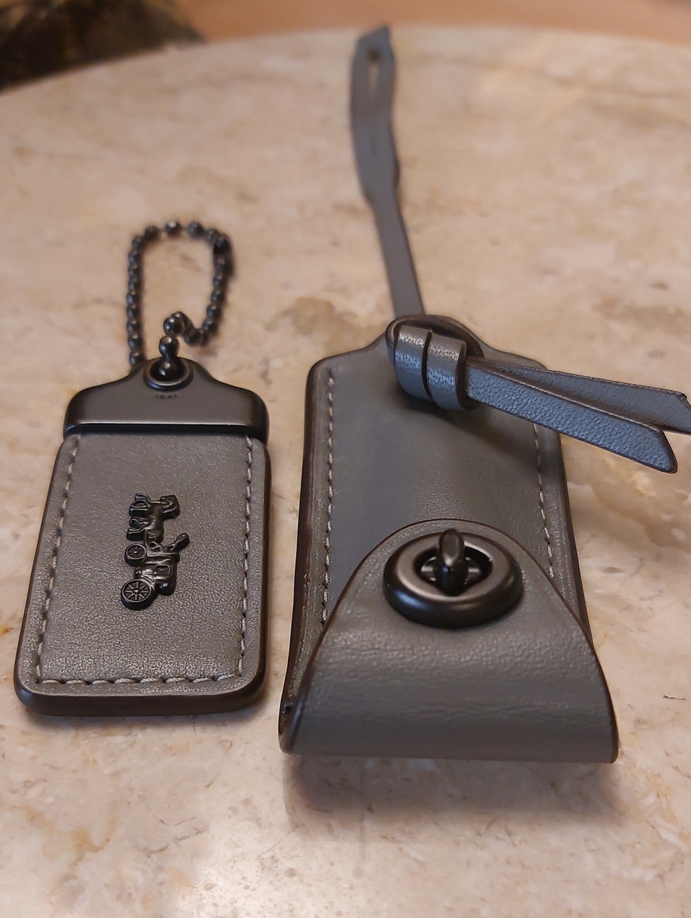 Coach 🐍1941 Exotic Python Clotchette & Hang Tag Heather Grey Gunmetal Rogue - Picture 5 of 8